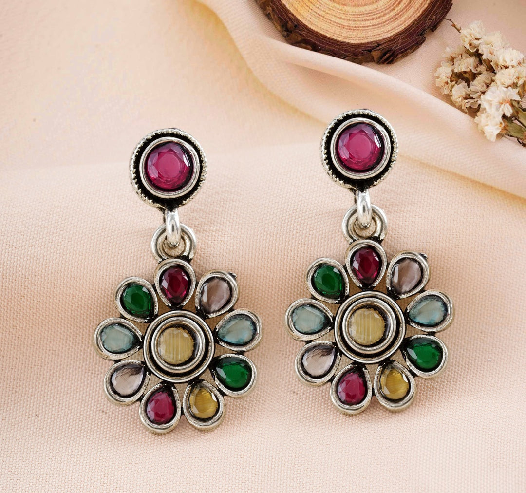 Royal Red Jhumka Box of 12 Earrings with Jaipuri Cut Stoned Bracelet and Shahi Sandesh Patra